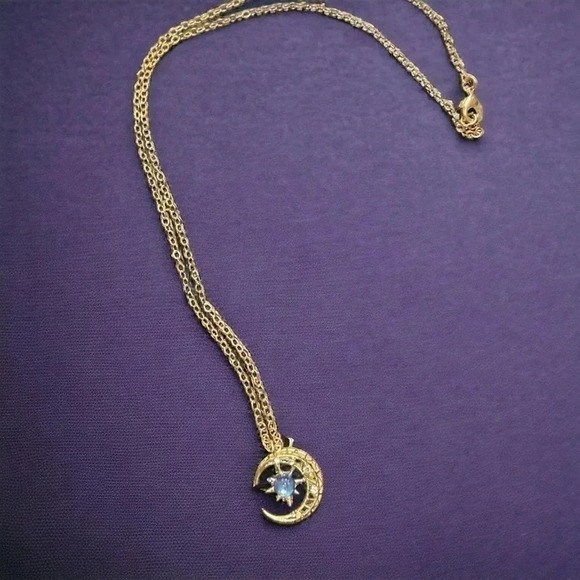 2 LEFT! Gold Crescent Moon Star Pendant - Picture 1 of 2